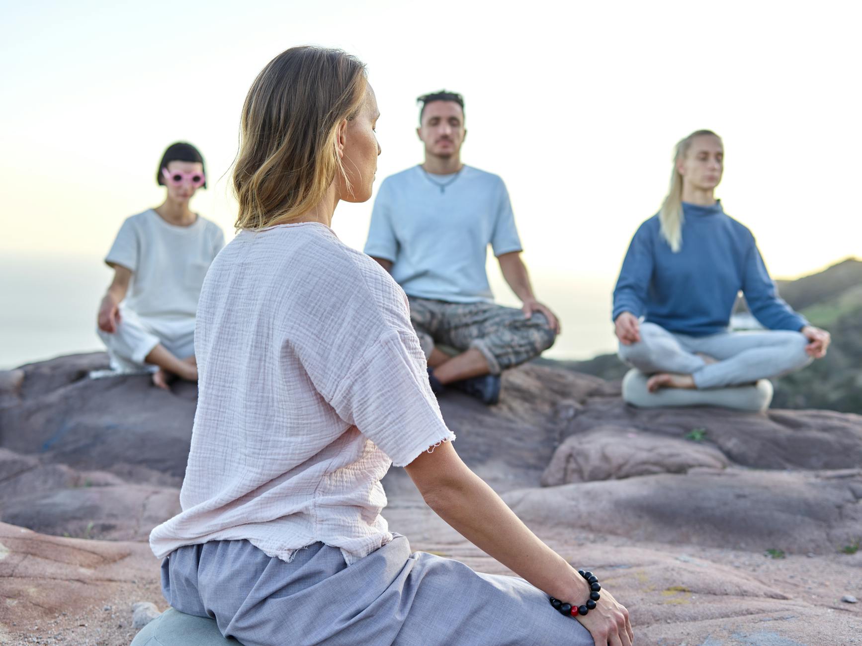 Why There’s Nothing Better Than Meditating in a Group
